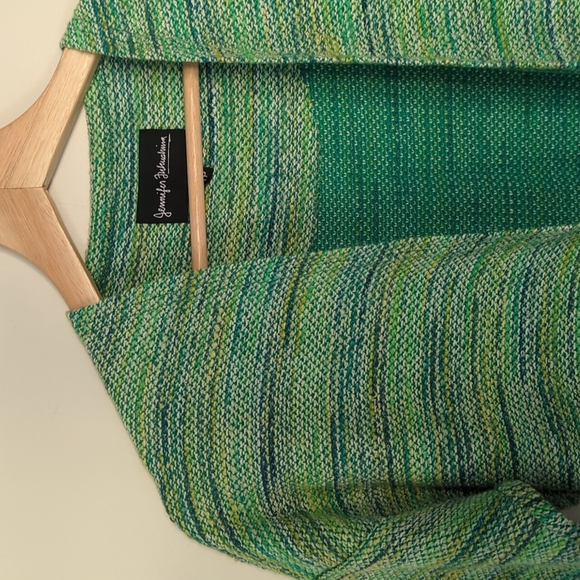 Handmade short sleeve Cardigan - Picture 3 of 3